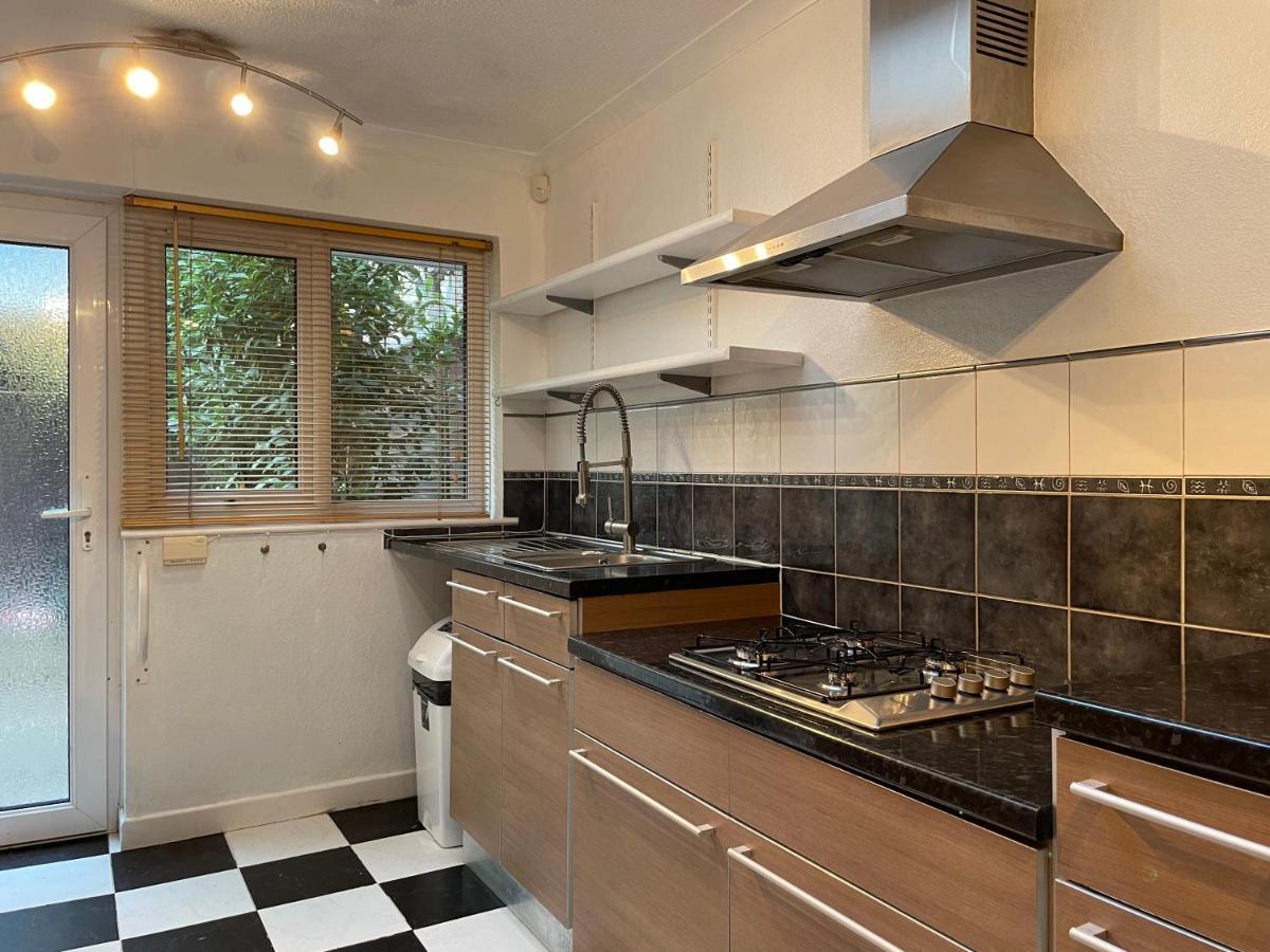 Tivoli Bungalow เวสตัน-ซูเปอร์-แมร์ ภายนอก รูปภาพ